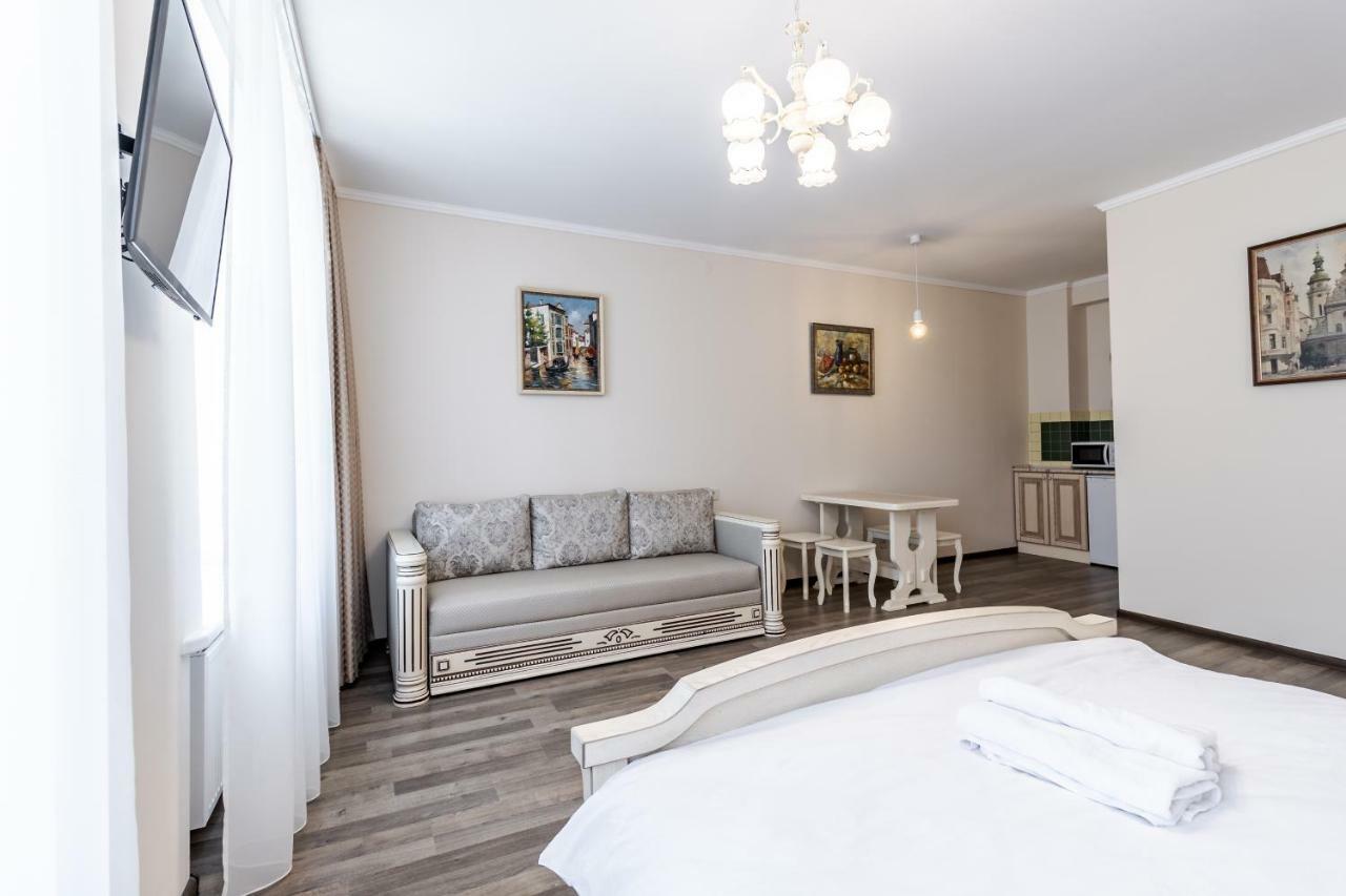 Opera House Apartment 3 Lwów Zewnętrze zdjęcie