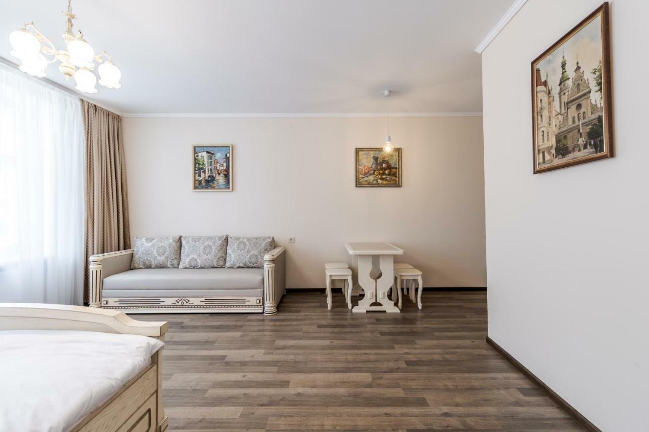 Opera House Apartment 3 Lwów Zewnętrze zdjęcie