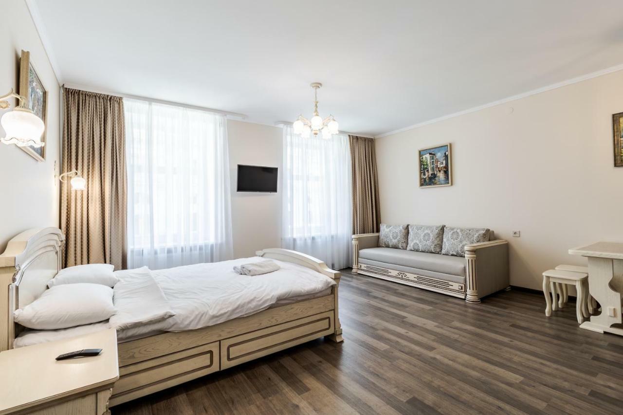 Opera House Apartment 3 Lwów Zewnętrze zdjęcie